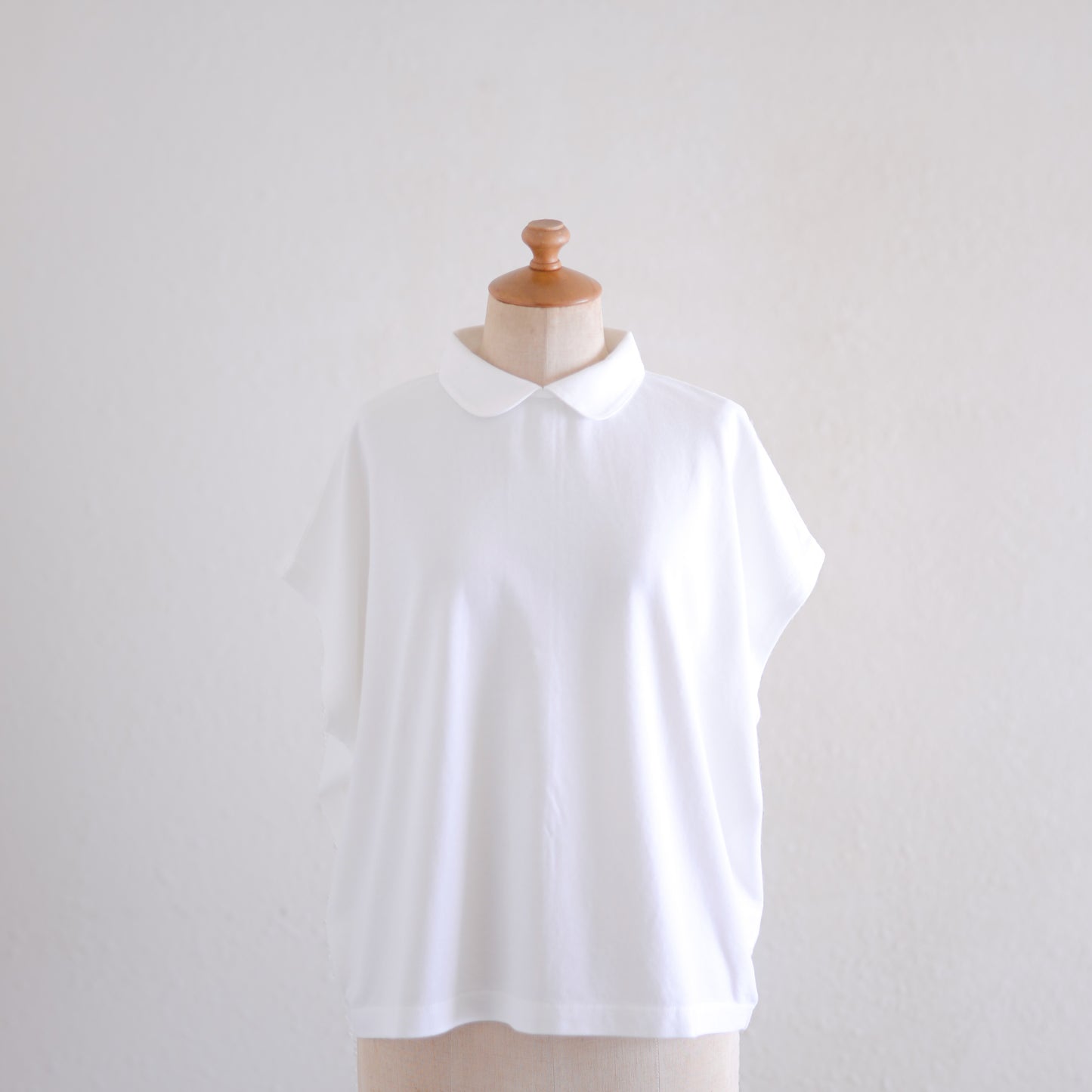 コットン鹿子ラウンドカラープルオーバー Off White