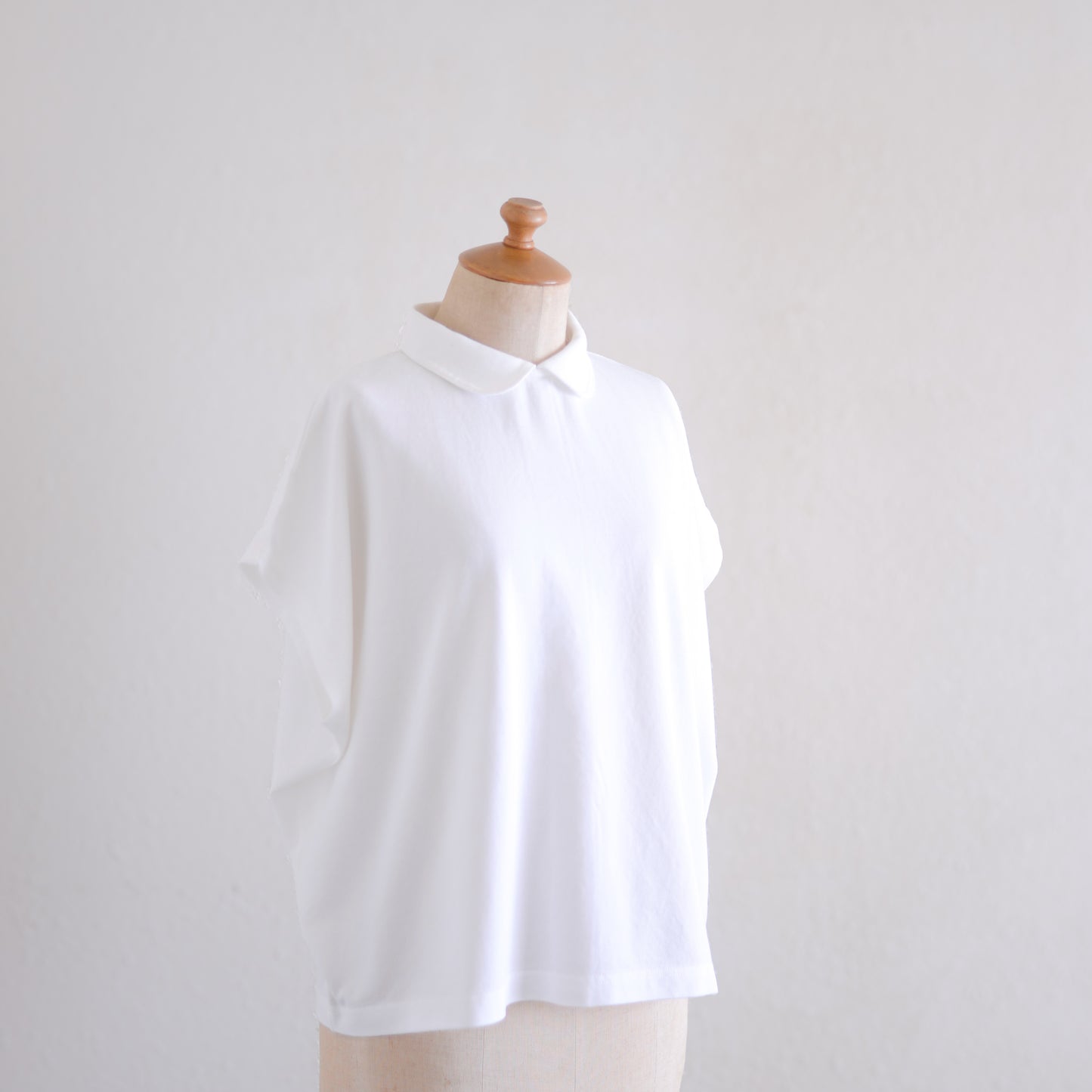 コットン鹿子ラウンドカラープルオーバー Off White