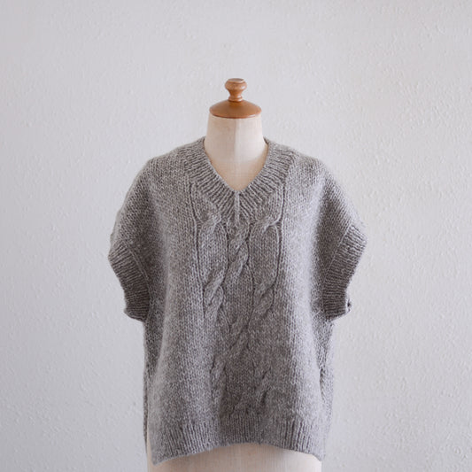 Baby Alpaca Cable Vest Brown