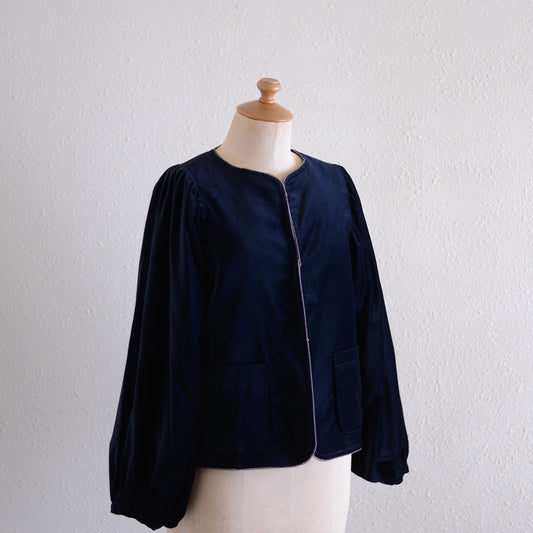 Velvet gathered sleeve short jacket Navy