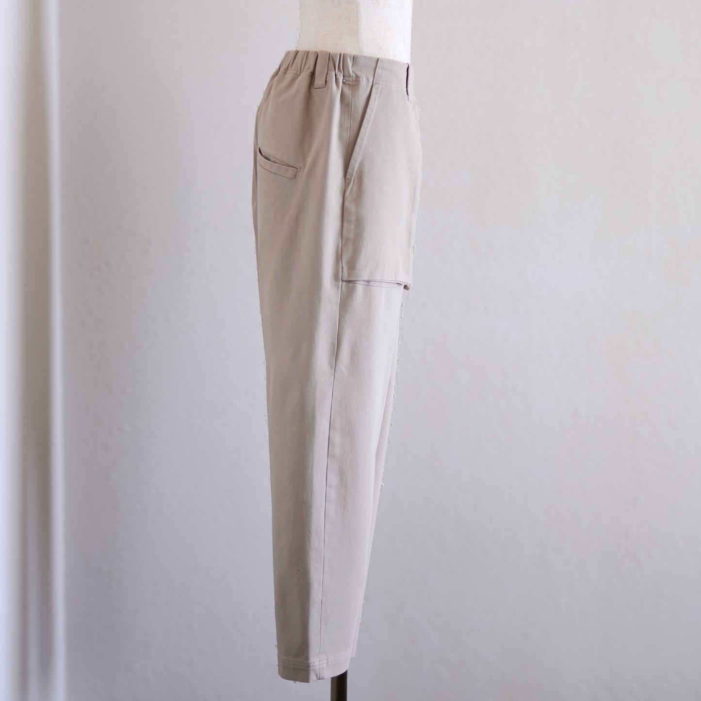 オーガニックコットンマチポケットアンクルパンツ Beige