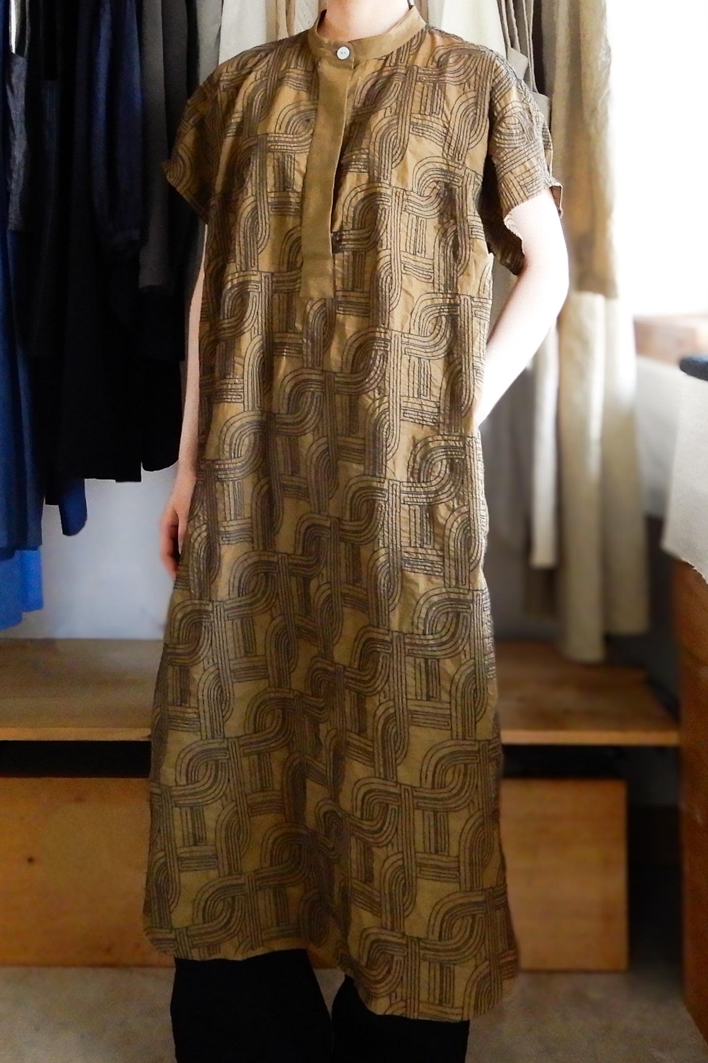 エンブロイダードコットンワンピース Khaki