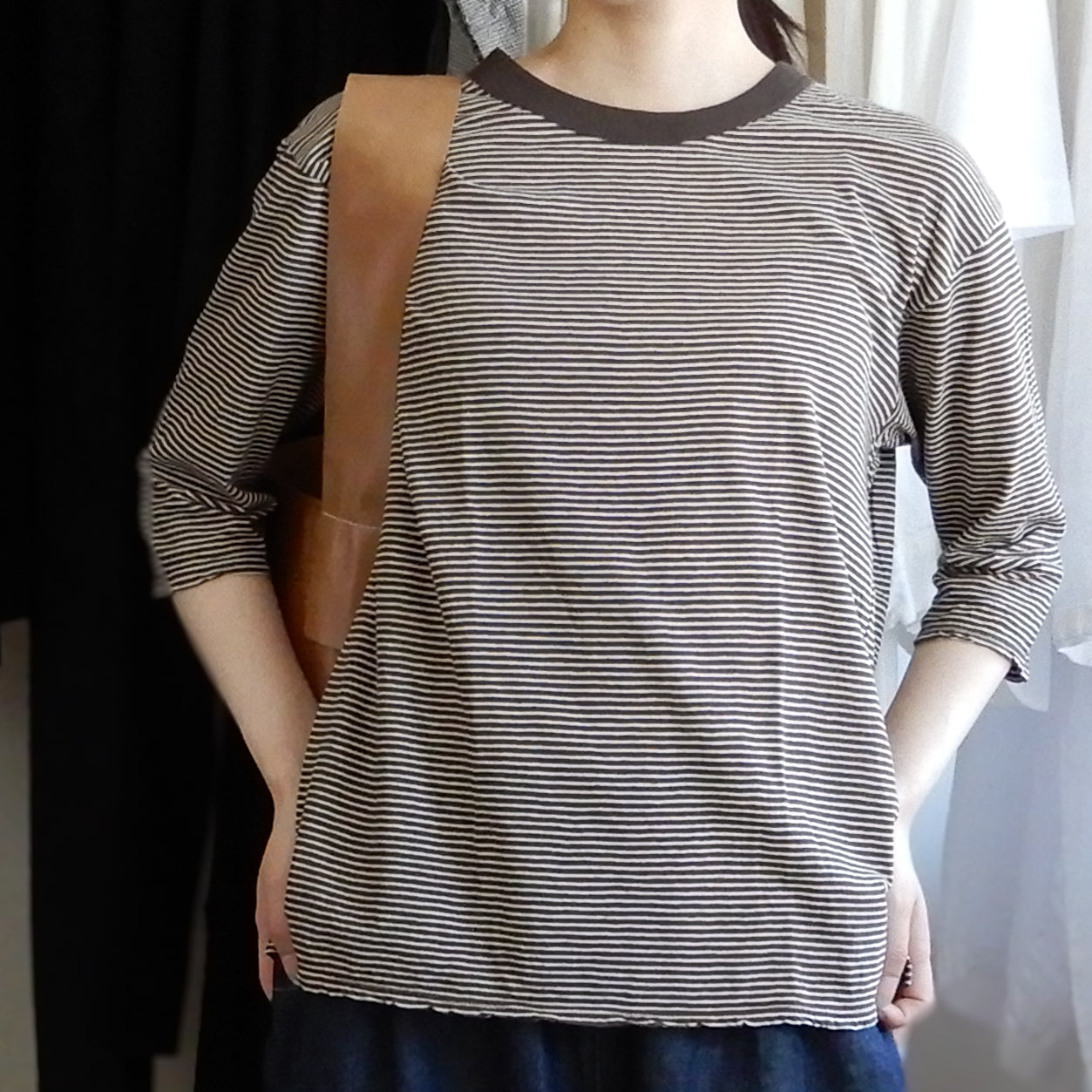 コットンリネン七分袖ボーダーTシャツ Brown