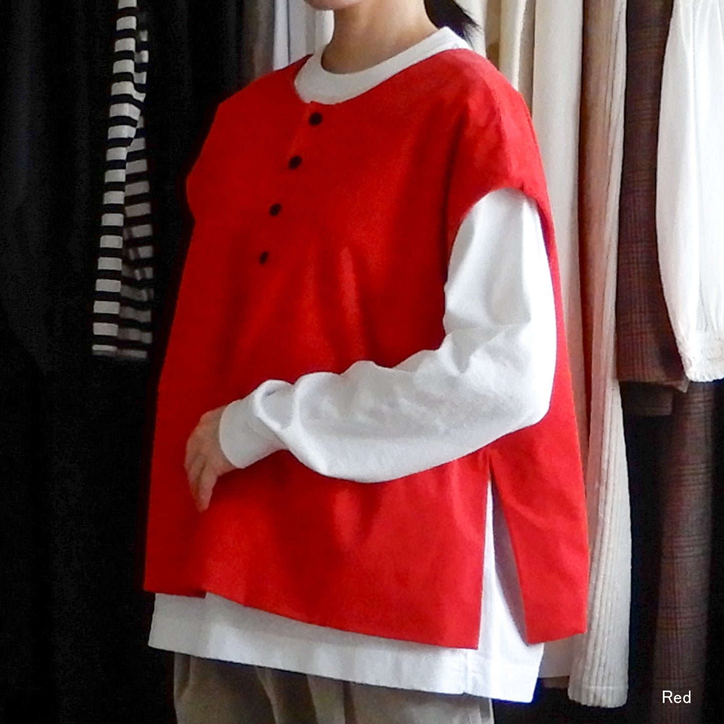 코튼 2웨이 V 넥 베스트 Off White